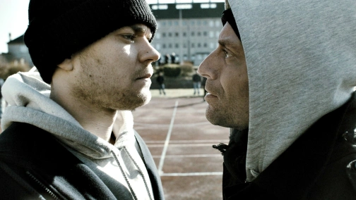 Заключенный R