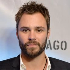 Patrick Flueger