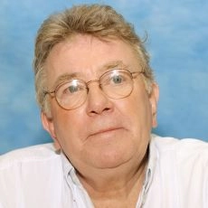 Albert Finney