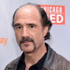 Elias Koteas