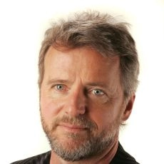 Aidan Quinn