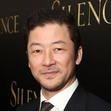 Tadanobu Asano