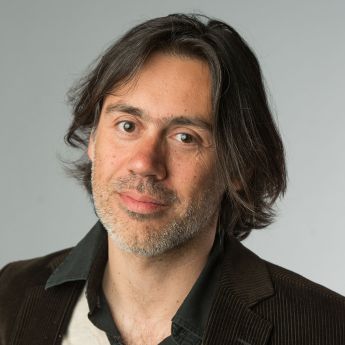 Emmanuel Mouret