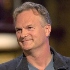 Clive Mantle