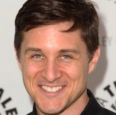 Yuri Lowenthal