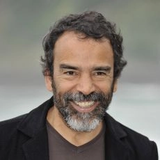Damián Alcázar