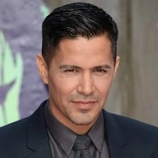 Jay Hernandez
