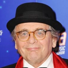 Sylvester McCoy