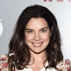Zuleikha Robinson