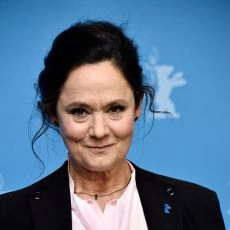 Pernilla August