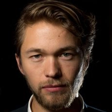Jakob Oftebro