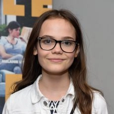 Oona Laurence