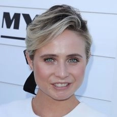 Tessa James
