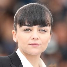 Hayley Squires