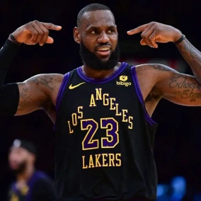 IST: зіркові вечори від ЛеБрона та Халібьортона | NBA 2023-24