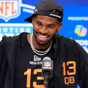 Олів'є з квотербеків, падіння Шедьора і містичний Кем Ворд. Підсумки драфту | NFL-2025