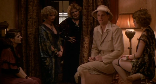 Пурпурова троянда Каїра